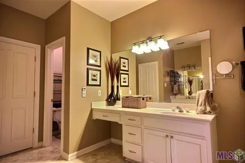 30480 Michelle St, Walker, LA 70785 photo 11
