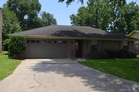 104 Flowerwood Ct, Luling, LA 70070 photo 2