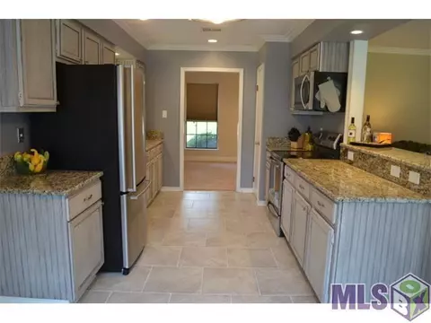 104 Flowerwood Ct, Luling, LA 70070 photo 6