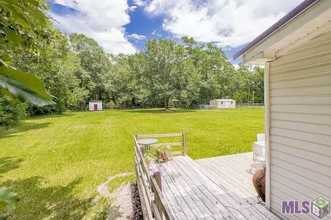 12731 Polly Dr, Walker, LA 70785 photo 2