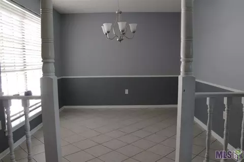 29563 Dana St, Walker, LA 70785 photo 5
