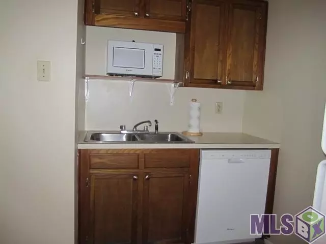  402 Lee Dr #7-C, Baton Rouge, LA 70808 photo 9