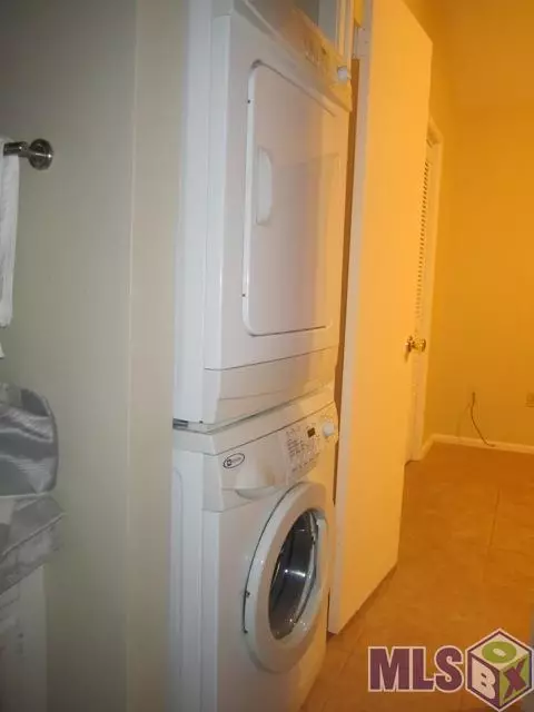  402 Lee Dr #7-C, Baton Rouge, LA 70808 photo 12