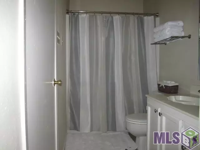  402 Lee Dr #7-C, Baton Rouge, LA 70808 photo 13
