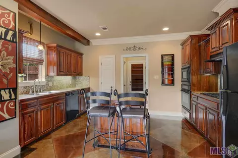 30440 Trace Ln, Walker, LA 70785 photo 3