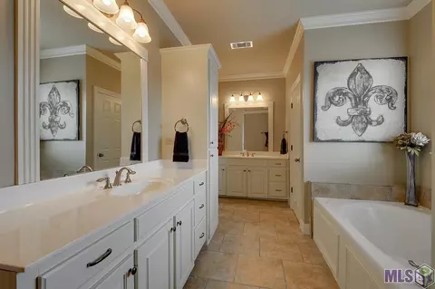 30440 Trace Ln, Walker, LA 70785 photo 6