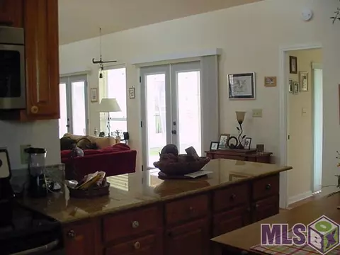 32058 Oneal Dr, Springfield, LA 70462 photo 13