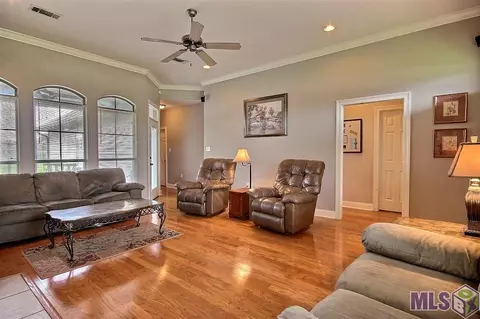 12454 Timberwood Dr, Walker, LA 70785 photo 5