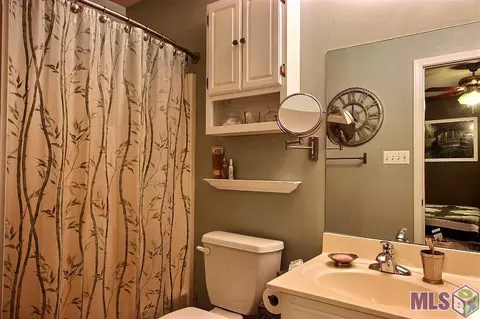 13926 J R Dr, Walker, LA 70785 photo 11