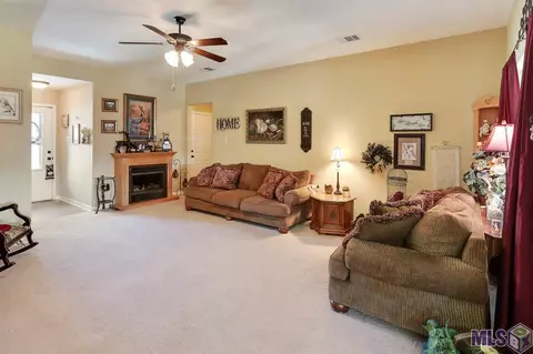 12724 Roe Dr, Walker, LA 70785 photo 7