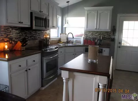 13464 Meadows Crossing Dr, Walker, LA 70785 photo 3