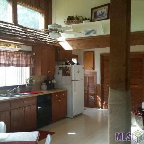 17337 Cline Dr, Maurepas, LA 70449 photo 7