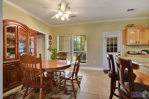 30444 Michelle St, Walker, LA 70785 photo 5