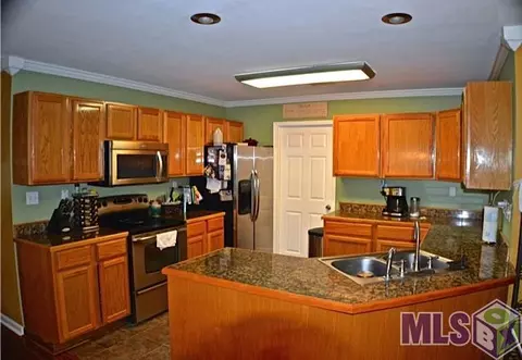 17018 Peace Point Dr, Springfield, LA 70462 photo 7