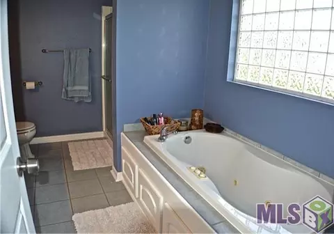17018 Peace Point Dr, Springfield, LA 70462 photo 11