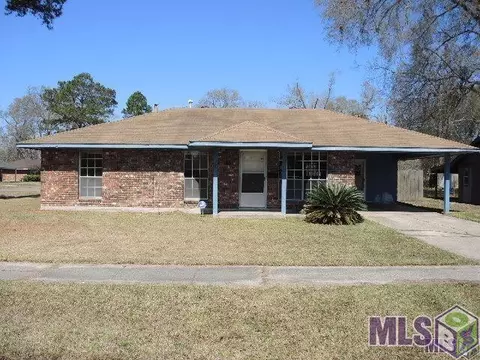 702 Sinbad St, Baker, LA 70714 photo 1