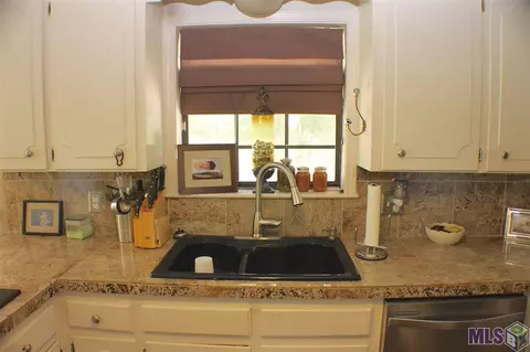 14357 Waterloo Dr, Ventress, LA 70783 photo 9