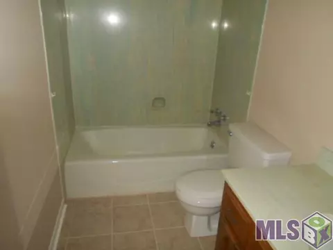 202 Sandra Dr, Baker, LA 70714 photo 9