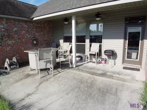 13478 Williamsburg Dr, Walker, LA 70785 photo 16