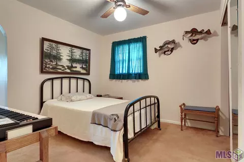 468 Day Dr, Baker, LA 70714 photo 9