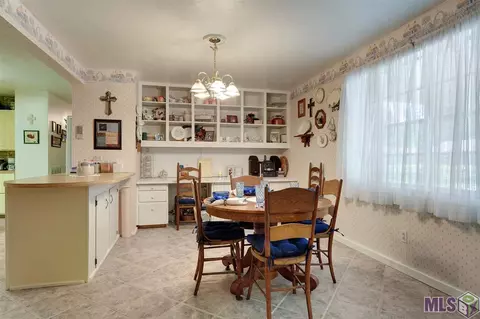 468 Day Dr, Baker, LA 70714 photo 4