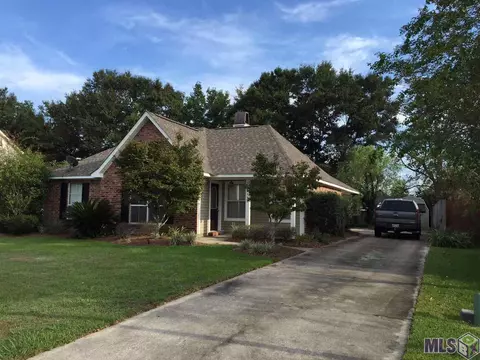 13640 South Trce, Walker, LA 70785 photo 1