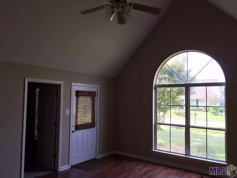 13640 South Trce, Walker, LA 70785 photo 4