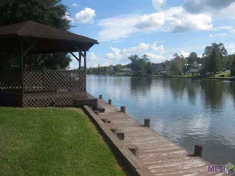 17477 Cline Dr, Maurepas, LA 70449 photo 6