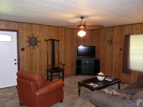 480 Day Dr, Baker, LA 70714 photo 3