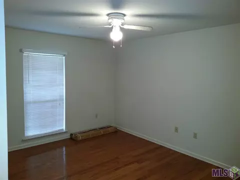 28675 S Anne Dr, Walker, LA 70785 photo 4