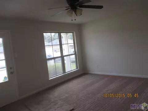 11231 Caddo Dr, Denham Springs, LA 70726 photo 9