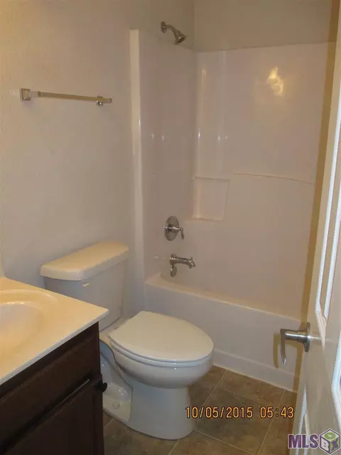 11231 Caddo Dr, Denham Springs, LA 70726 photo 11