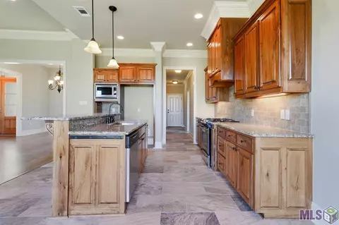 13307 Brookcrest Dr, Walker, LA 70785 photo 6