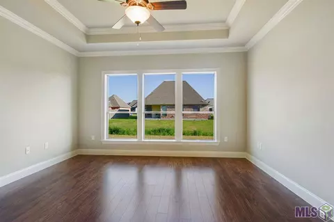 13307 Brookcrest Dr, Walker, LA 70785 photo 8