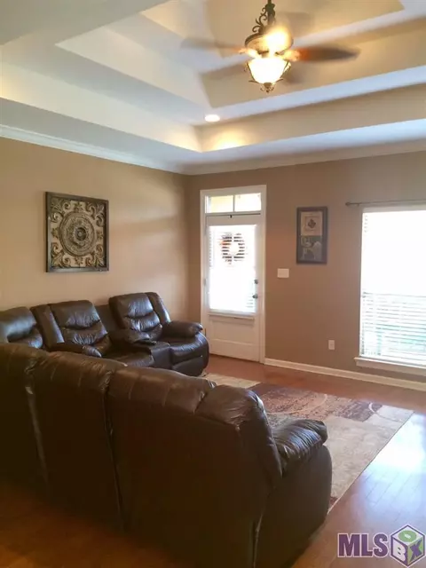 30489 Paul St, Walker, LA 70785 photo 3