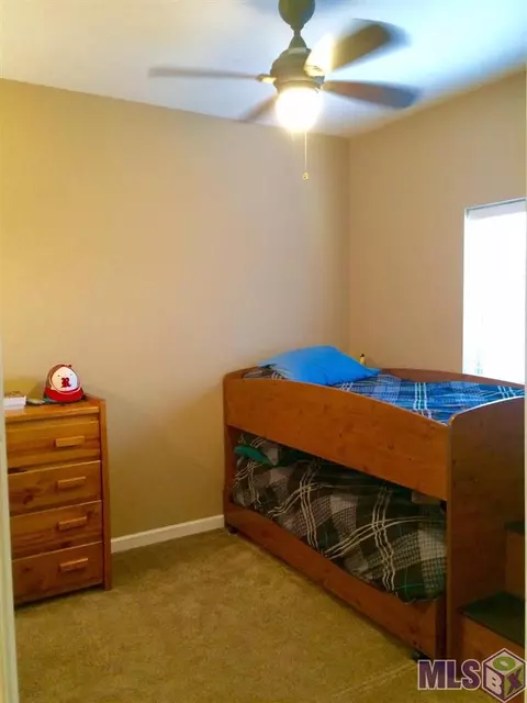 30489 Paul St, Walker, LA 70785 photo 10