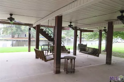 20601 Henry Rd, Killian, LA 70462 photo 5