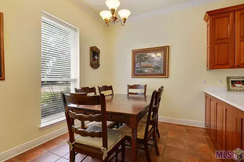 40410 Adele St, Gonzales, LA 70737 photo 4