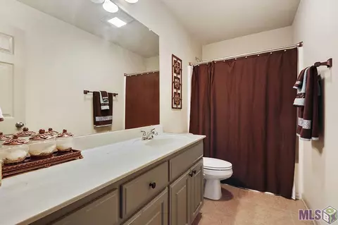 12281 Greenbriar Dr, Walker, LA 70785 photo 8