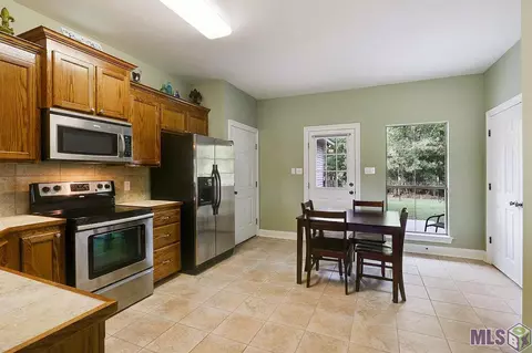 33217 Cross Trl, Walker, LA 70785 photo 4