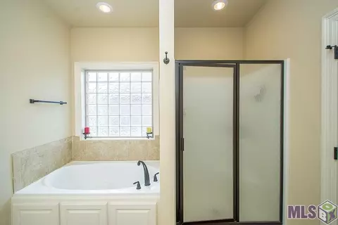 12471 Three Lakes Dr, Walker, LA 70785 photo 22