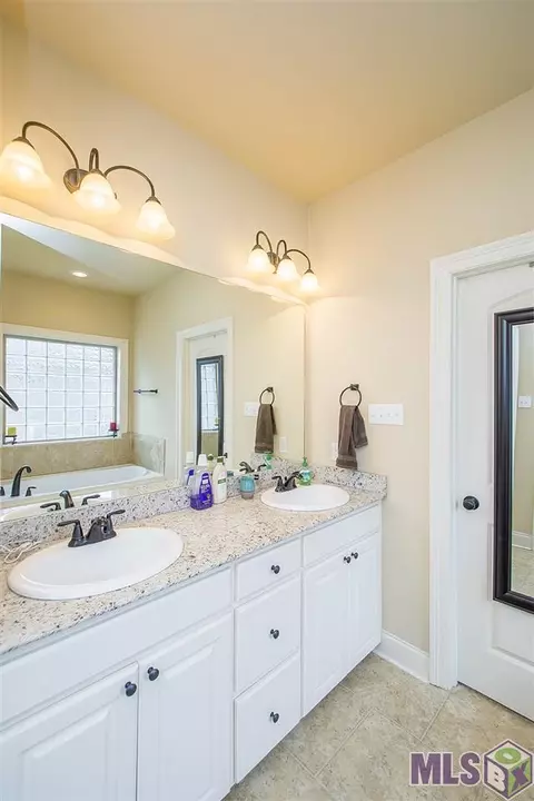 12471 Three Lakes Dr, Walker, LA 70785 photo 23