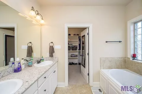 12471 Three Lakes Dr, Walker, LA 70785 photo 20