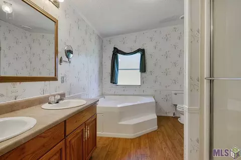 14646 Denham Rd, Pride, LA 70770 photo 8