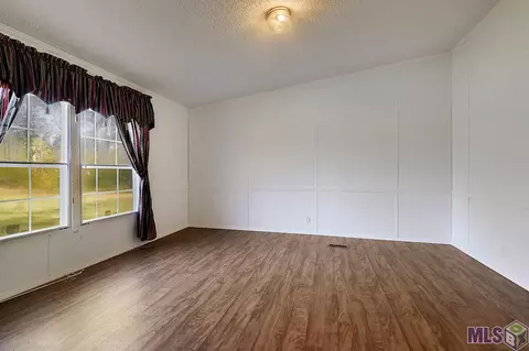 14646 Denham Rd, Pride, LA 70770 photo 4