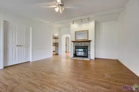14646 Denham Rd, Pride, LA 70770 photo 3