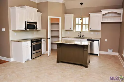 27724 Lakeview Dr, Walker, LA 70785 photo 14
