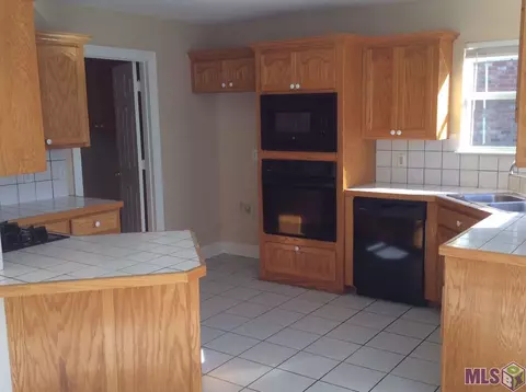 13240 David Lee Dr, Walker, LA 70785 photo 11