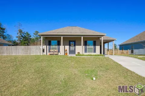 15725 Varnado Rd, Walker, LA 70785 photo 2