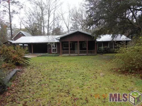 23637 Hutchinson Rd, Springfield, LA 70462 photo 1
